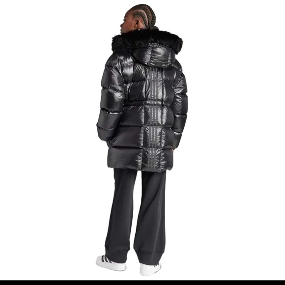 Adidas Original Women's PUFFED DETACHABLE LONG FUR HODEED JACKET. Color Black - Picture 5 of 5